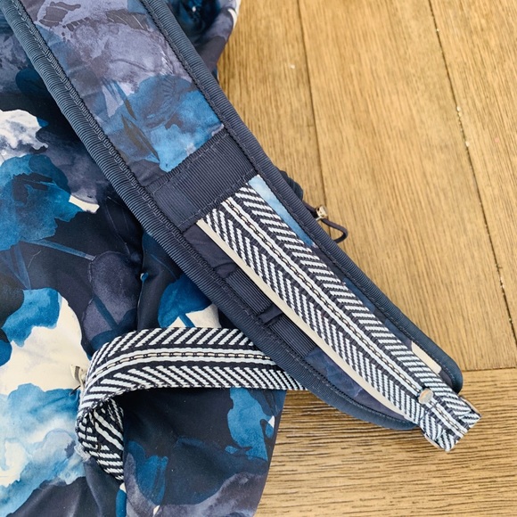 Lululemon Yogini Rucksack main image 15